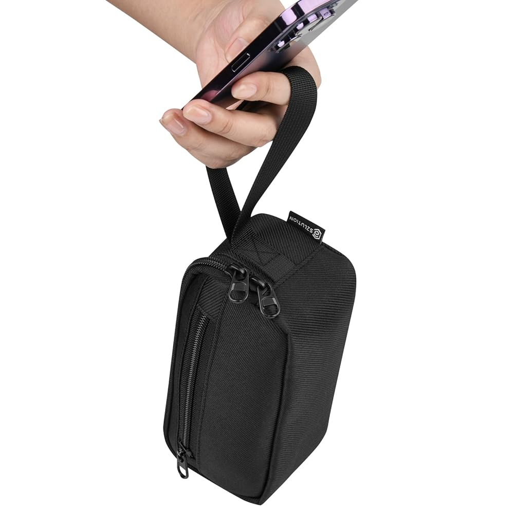 Anker PowerBag for au 災害 PowerPort 防災グッズ KDDI、防水バッグ・ソーラー充電器・スマホケーブルをセットに